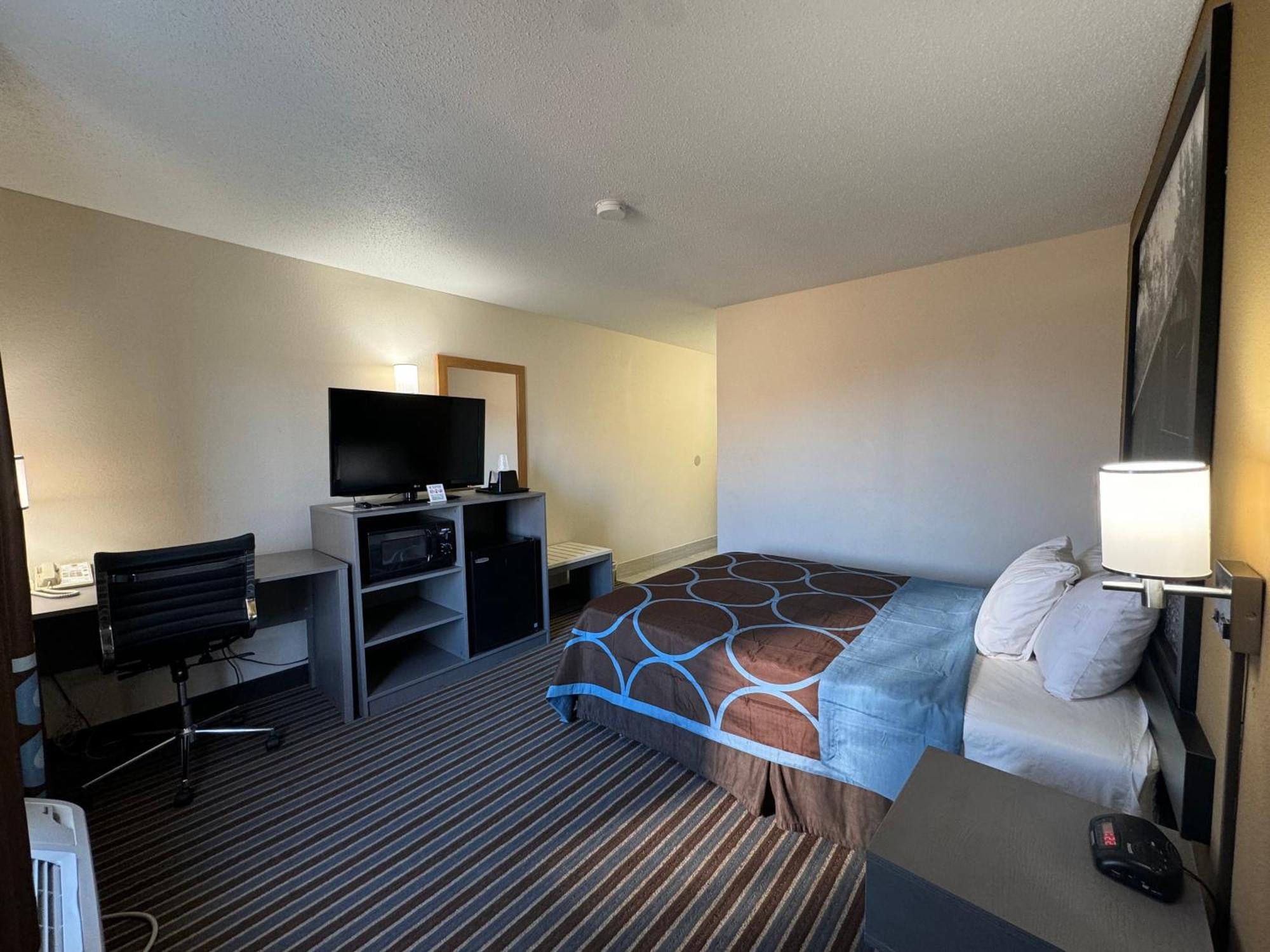 Готель Super 8 By Wyndham Columbia Clark Lane Екстер'єр фото